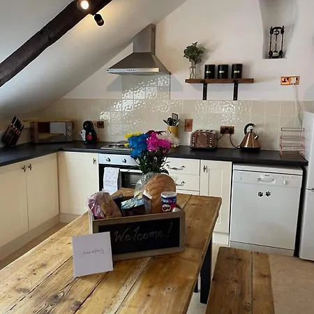 Holiday home 4 Bed In Lanhydrock 90215 Bodmin