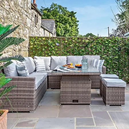 4 Bed In Lanhydrock 90215 Holiday home *